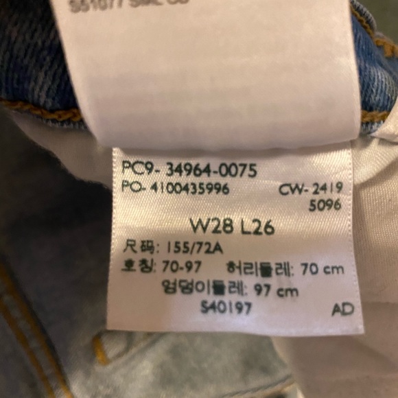 Levi’s wedgie jeans - Picture 6 of 9